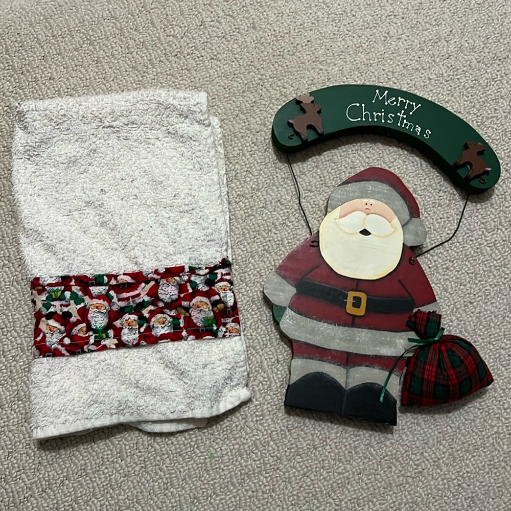 Santa sign and hand towel set. *please see notes